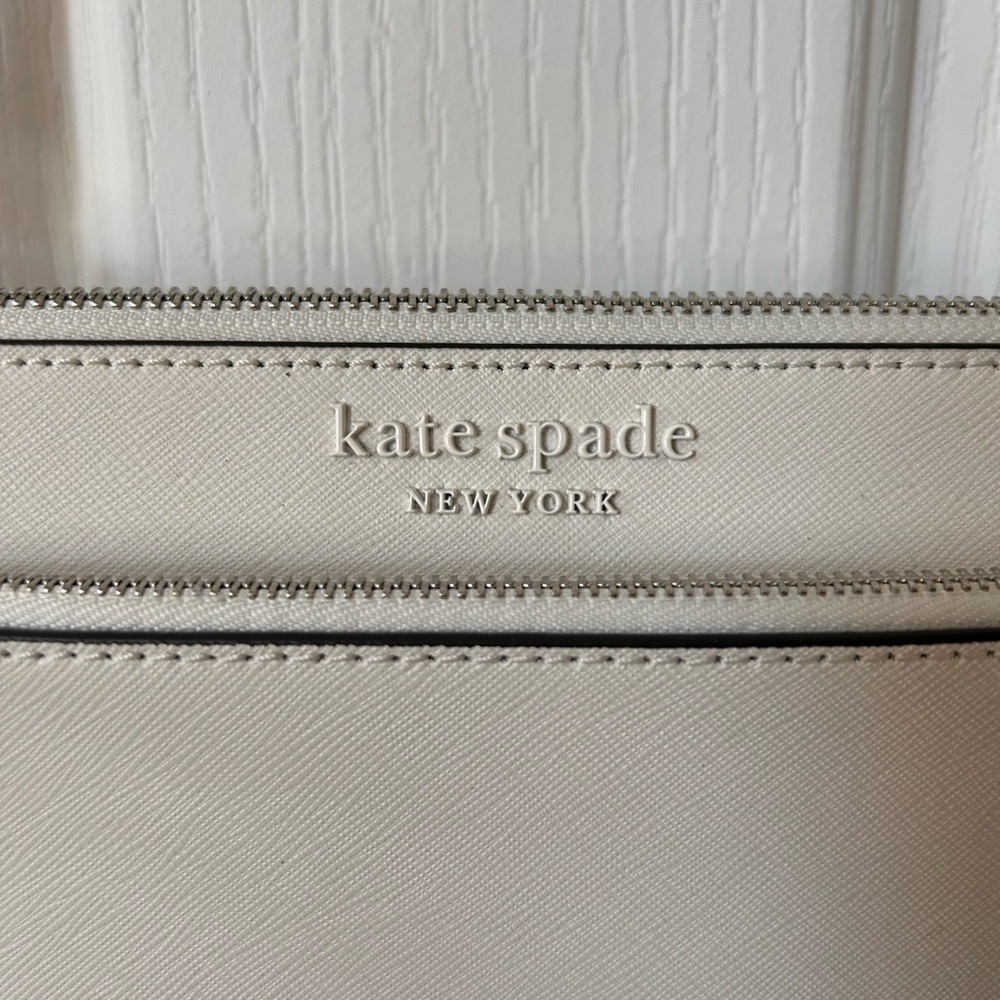 NWT KATE SPADE Leather Bag, Zip Crossbody, CAMERON, White. - Picture 2 of 8